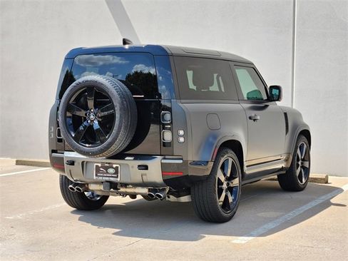 Used 2024 Land Rover Defender 90 Carpathian Edition image 7