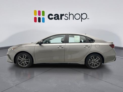 Used 2023 Kia Forte GT-Line FWD image 2