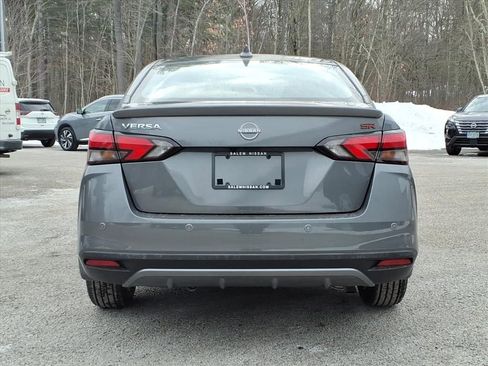 New 2025 Nissan Versa SR w/ Trunk Package image 5