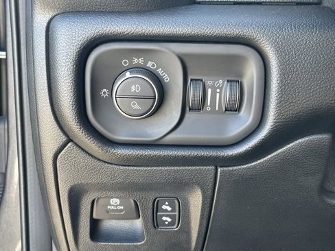 Used 2020 RAM 1500 Laramie image 20