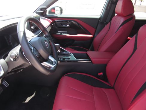 Certified 2025 Acura ADX A-Spec AWD/4WD image 17