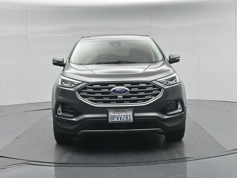 Used 2020 Ford Edge Titanium w/ Equipment Group 301A AWD/4WD image 26