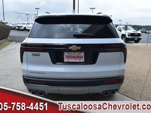 New 2026 Chevrolet Traverse LT w/ Driver Confidence Package image 8