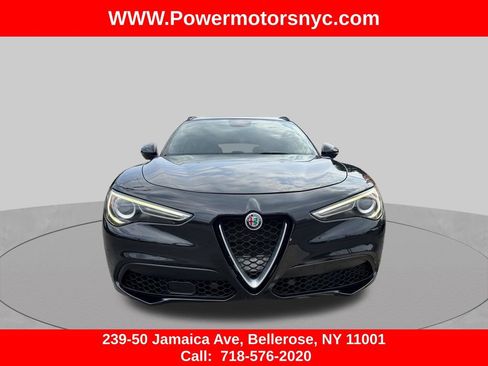 Used 2019 Alfa Romeo Stelvio Ti Sport w/ Quick Order Package 22S Sport AWD/4WD image 4