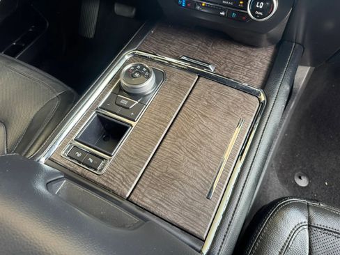 Used 2019 Ford Expedition Max Limited w/ Equipment Group 302A RWD image 28