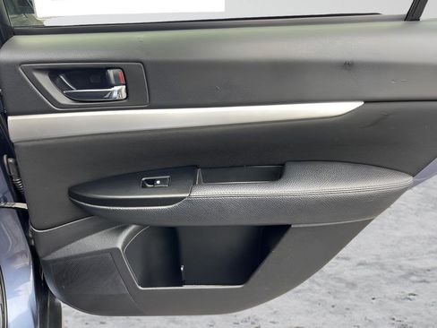Used 2014 Subaru Outback 2.5i Premium image 24