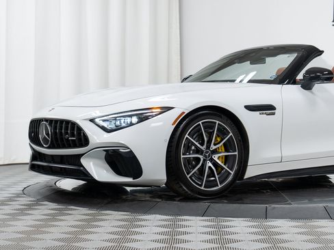 Certified 2022 Mercedes-Benz SL 55 AMG 4MATIC image 25