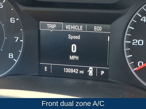 Used 2017 GMC Acadia SLE AWD/4WD image 6