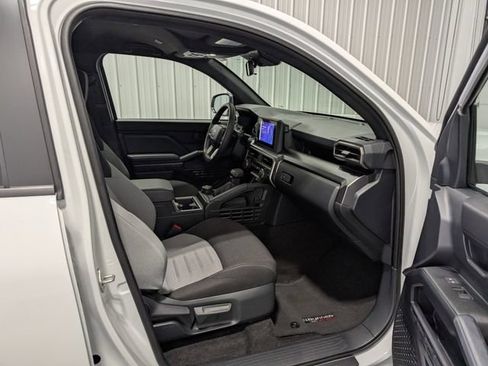Used 2025 Toyota 4Runner TRD Off-Road AWD/4WD image 28