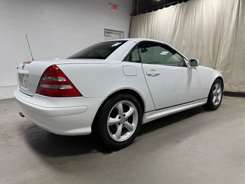 Used 2001 Mercedes-Benz SLK 320 image 8
