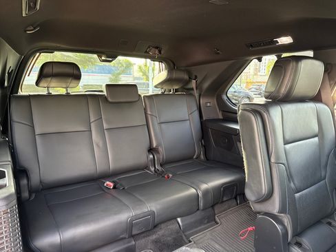 Used 2024 Toyota Sequoia Platinum AWD/4WD image 17