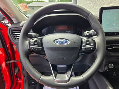 Used 2024 Ford Escape Active w/ Tech Pack #1 AWD/4WD image 17