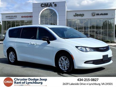 New 2026 Chrysler Voyager LX image 1