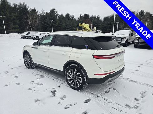 Certified 2023 Lincoln Corsair Reserve w/ Equipment Group 201A image 5