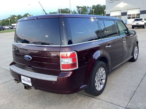 Used 2009 Ford Flex SEL FWD image 9