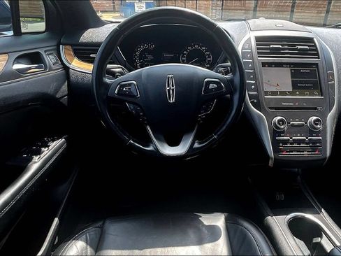 Used 2016 Lincoln MKC Select w/ Select Plus Package FWD image 5