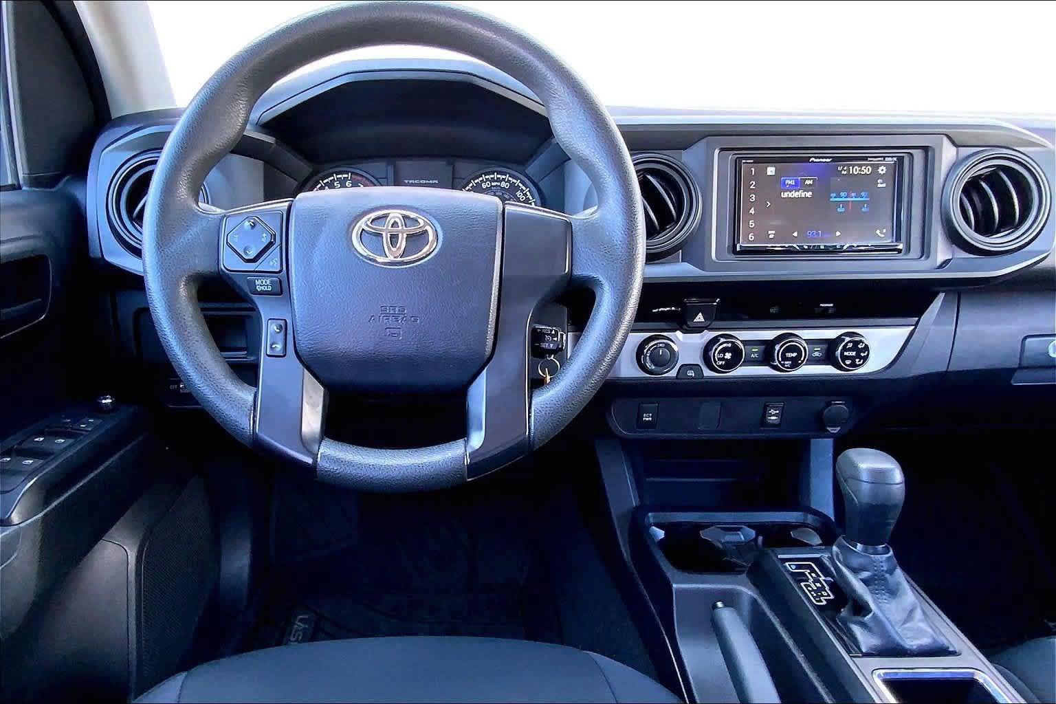 Used 2017 Toyota Tacoma SR w/ Tow Package AWD/4WD image 14