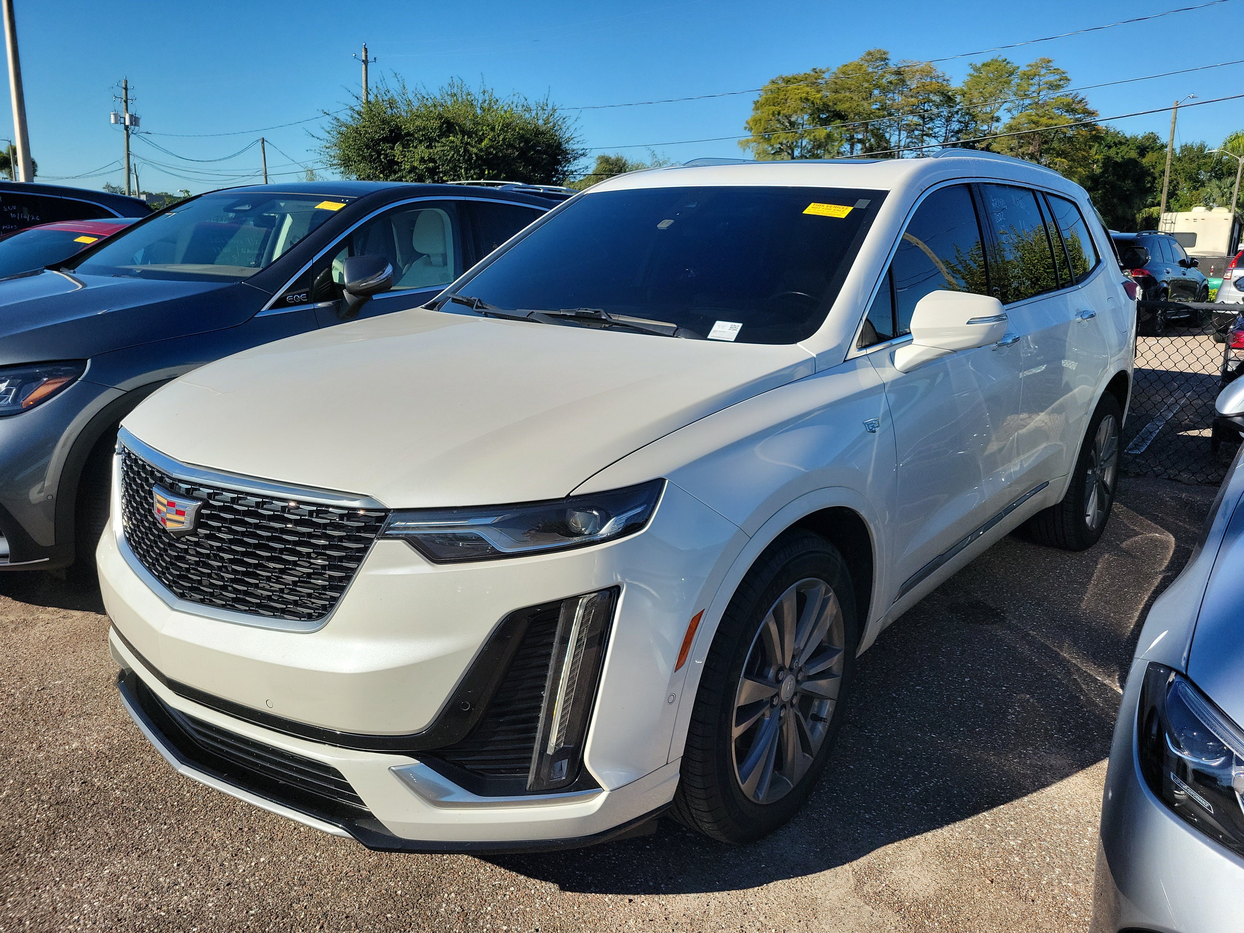 Used 2022 Cadillac XT6 Premium Luxury w/ Technology Package AWD/4WD image 1