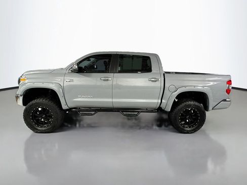 Used 2020 Toyota Tundra Limited w/ Limited Premium Package AWD/4WD image 10