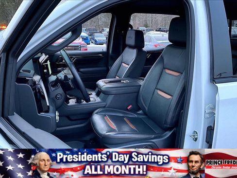 Used 2022 GMC Sierra 1500 AT4 w/ AT4 Premium Package image 20