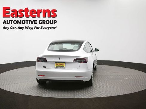 Used 2023 Tesla Model 3 Standard Range image 35