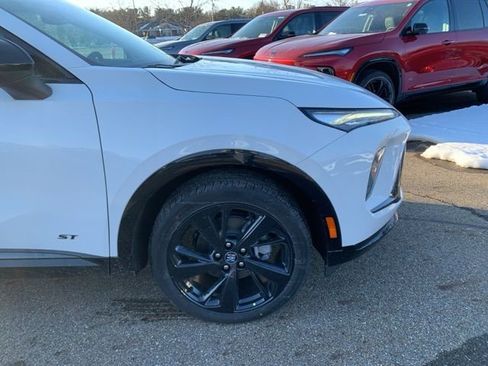 New 2026 Buick Envision Sport Touring image 2