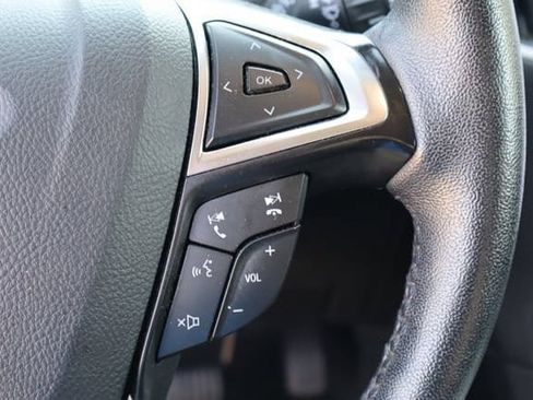 Used 2024 Ford Edge SEL AWD/4WD image 13
