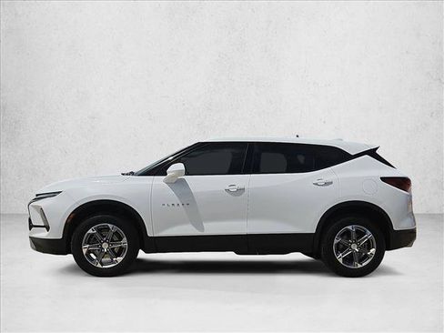 Used 2023 Chevrolet Blazer LT AWD/4WD image 9