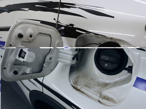 Used 2020 Toyota C-HR XLE FWD image 29