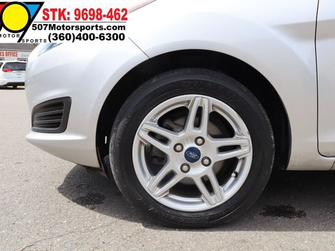 Used 2019 Ford Fiesta SE FWD image 18