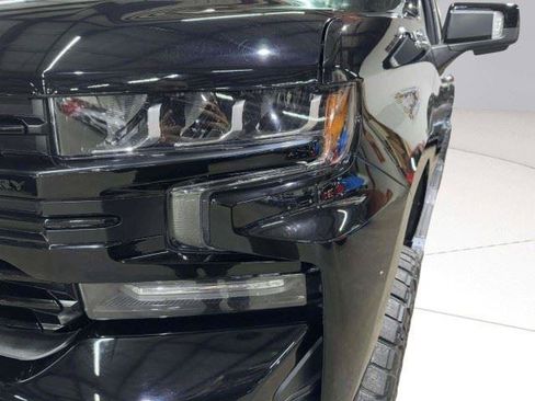 Used 2021 Chevrolet Silverado 1500 High Country w/ Z71 Off-Road Package AWD/4WD image 11