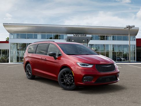 New 2026 Chrysler Pacifica Limited w/ S Appearance Package FWD image 5