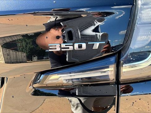 Used 2024 Cadillac XT4 Sport AWD/4WD image 33