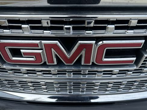 Used 2017 GMC Sierra 1500 Denali w/ Denali Ultimate Package image 30