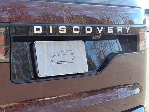 New 2026 Land Rover Discovery Limited Edition image 20