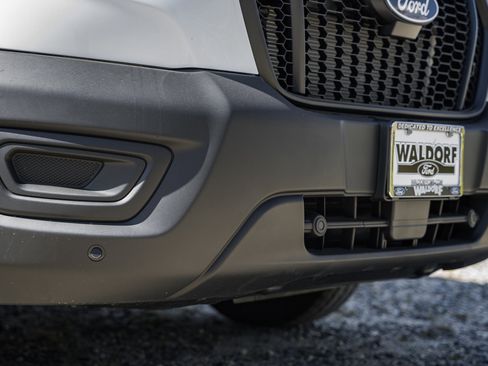 New 2026 Ford Transit 250 148 Medium Roof image 12