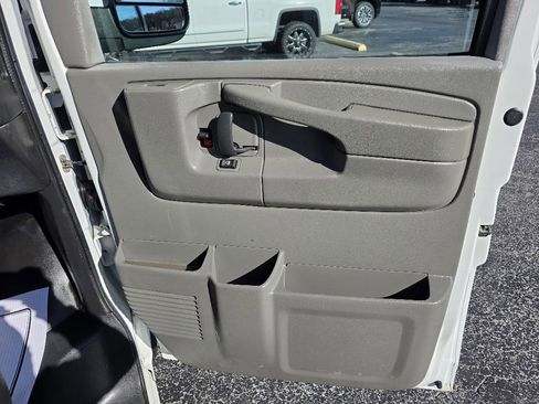 Used 2012 Chevrolet Express 2500 w/ Power Package image 23
