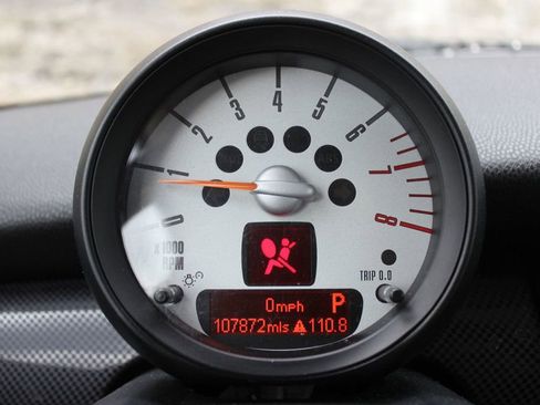 Used 2011 MINI Cooper Clubman S image 25