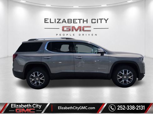 Used 2023 GMC Acadia SLT FWD image 6