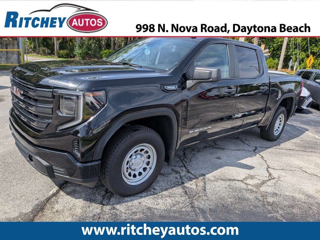 Certified 2025 GMC Sierra 1500 Pro w/ Graphite Edition AWD/4WD image 1
