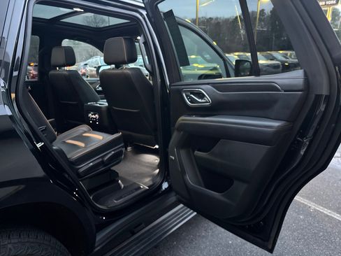 Certified 2023 GMC Yukon AT4 image 39