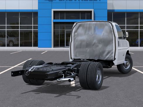 New 2025 Chevrolet Express 3500 w/ Power Convenience Package RWD image 22