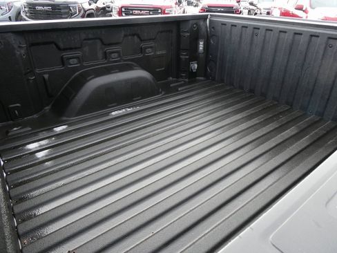 Certified 2024 GMC Sierra 1500 Elevation image 8