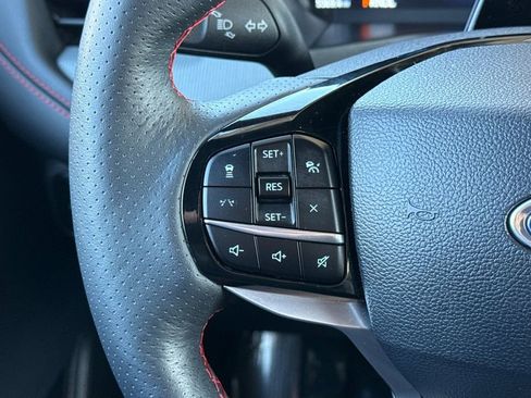 Used 2025 Ford Explorer ST-Line image 35