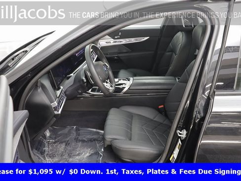 Certified 2025 BMW 750e xDrive image 6