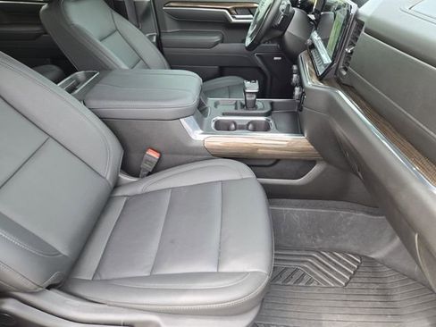 Used 2025 Chevrolet Silverado 1500 RST w/ RST All Star Premium Package AWD/4WD image 15