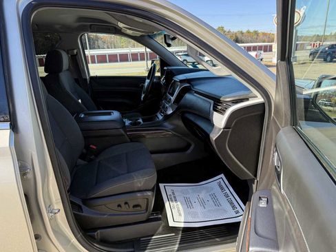 Used 2015 GMC Yukon SLE w/ Convenience Package image 11