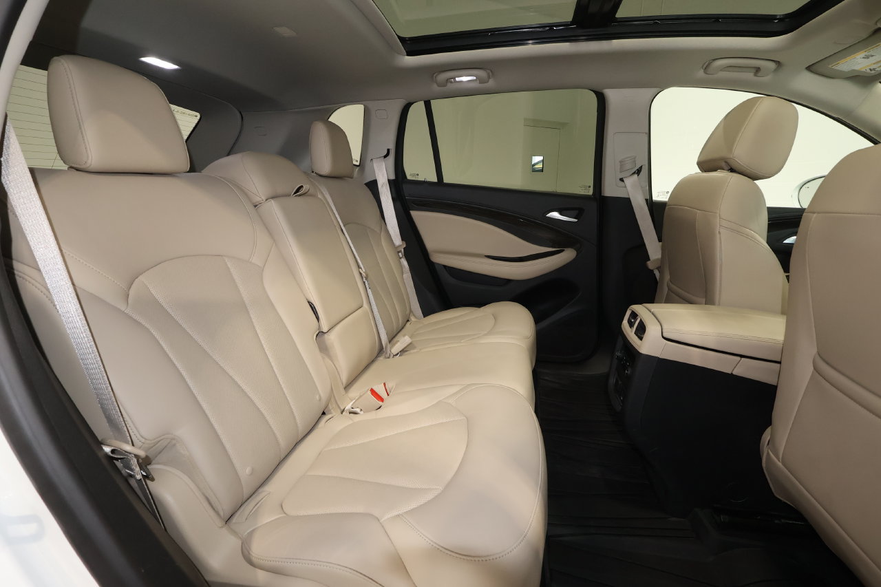 Used 2020 Buick Envision Essence w/ Experience Buick Package FWD image 17