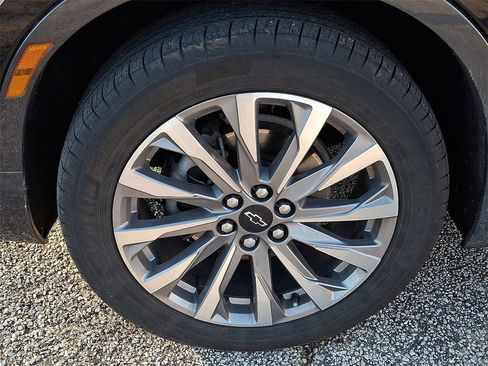 Used 2024 Chevrolet Blazer Premier image 4