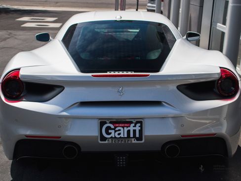 Certified 2016 Ferrari 488 GTB image 6